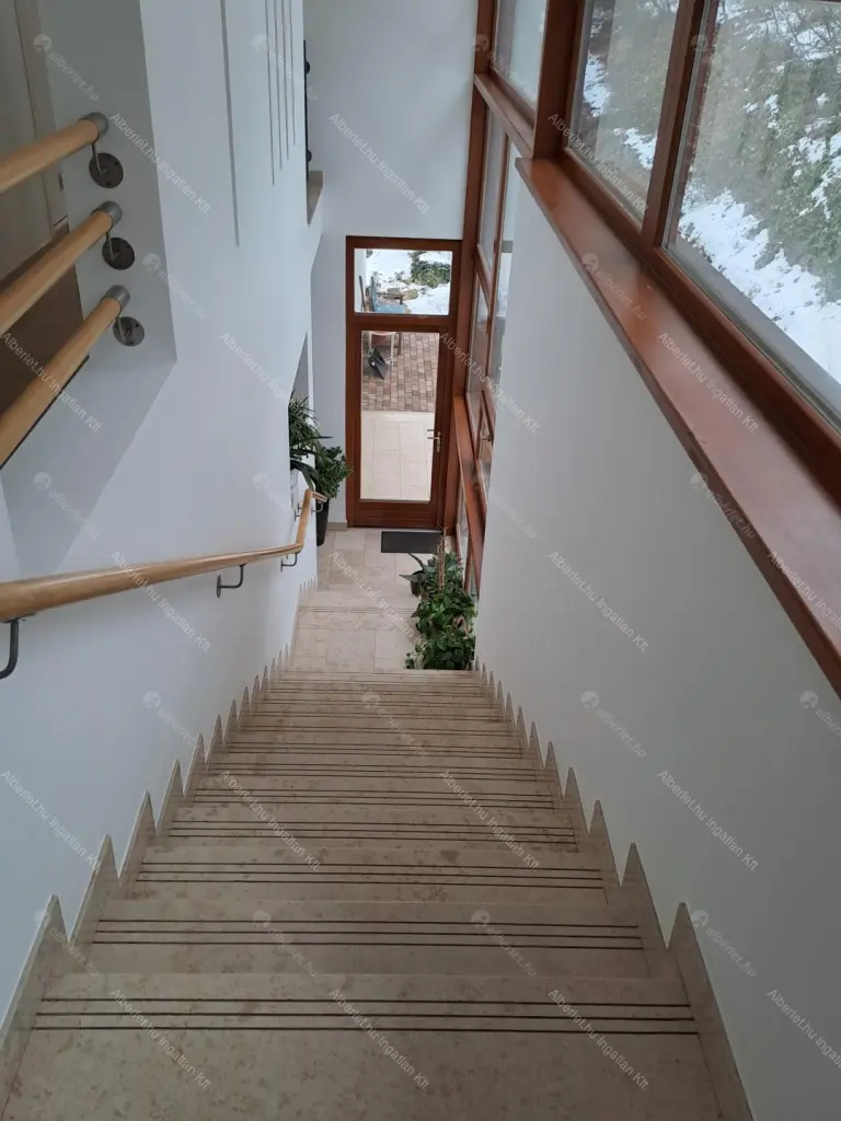 Kiadó albérlet 1400000 Ft/hó áron: Budapest, II. kerület  Hárshegyi út. Mérete: 120 nm, 4 szobás | Alberlet.hu - 6682640