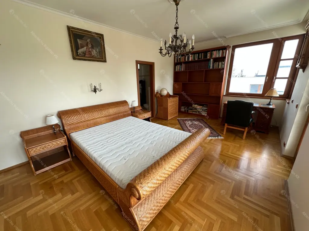 Kiadó albérlet 1400000 Ft/hó áron: Budapest, II. kerület  Hárshegyi út. Mérete: 120 nm, 4 szobás | Alberlet.hu - 6692340