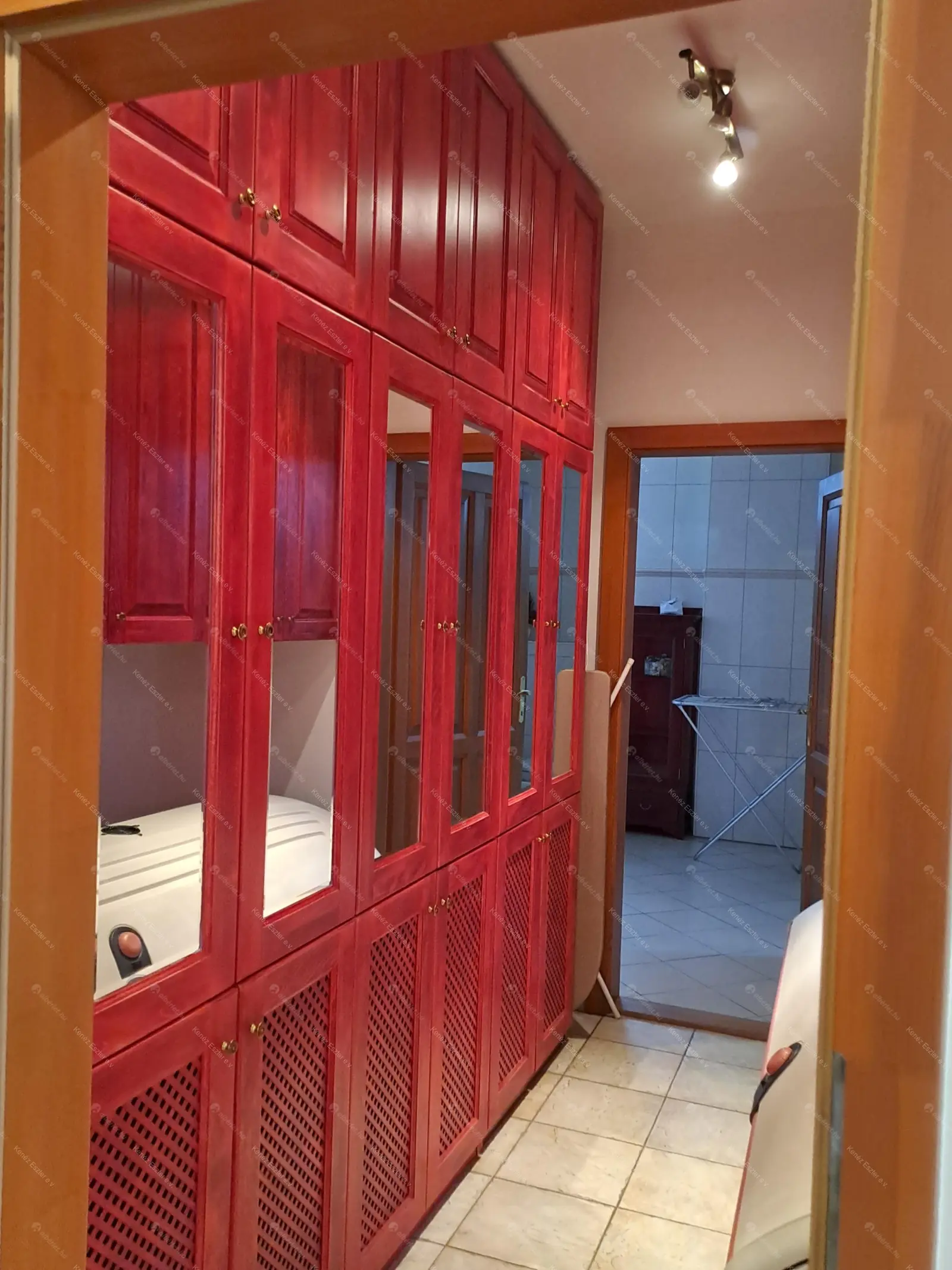 Kiadó albérlet 1700000 Ft/hó áron: Budapest, II. kerület  Hárshegyi út. Mérete: 120 nm, 5 szobás | Alberlet.hu - 6644510