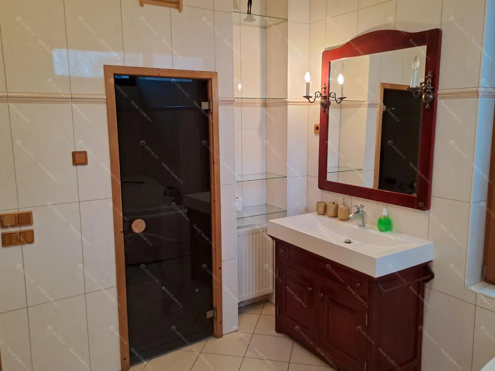 Kiadó albérlet 1700000 Ft/hó áron: Budapest, II. kerület  Hárshegyi út. Mérete: 120 nm, 5 szobás | Alberlet.hu - 6644514