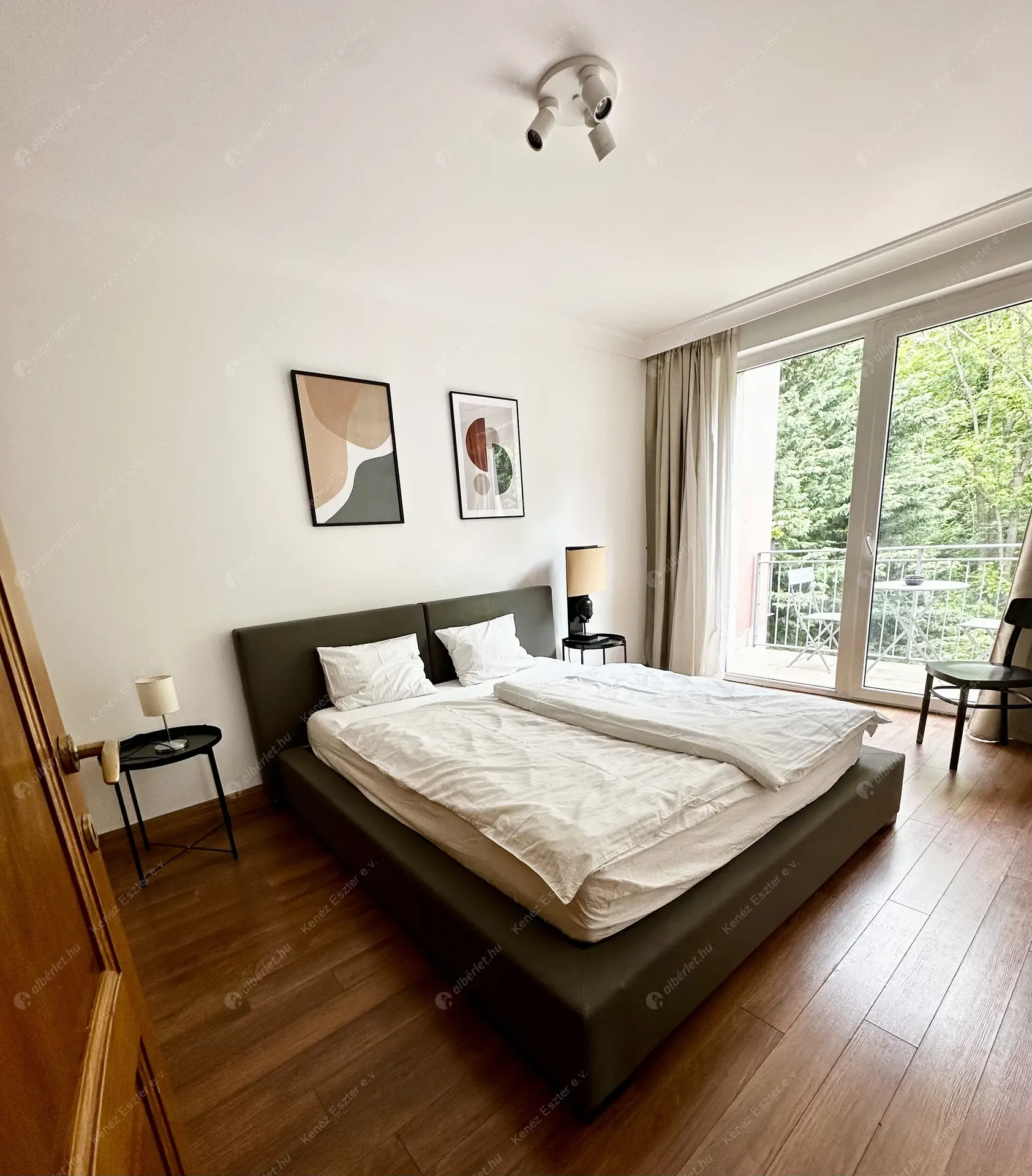 Kiadó albérlet 951000 Ft/hó áron: Budapest, II. kerület  Hárshegyi út. Mérete: 137 nm, 4 szobás | Alberlet.hu - 6490814