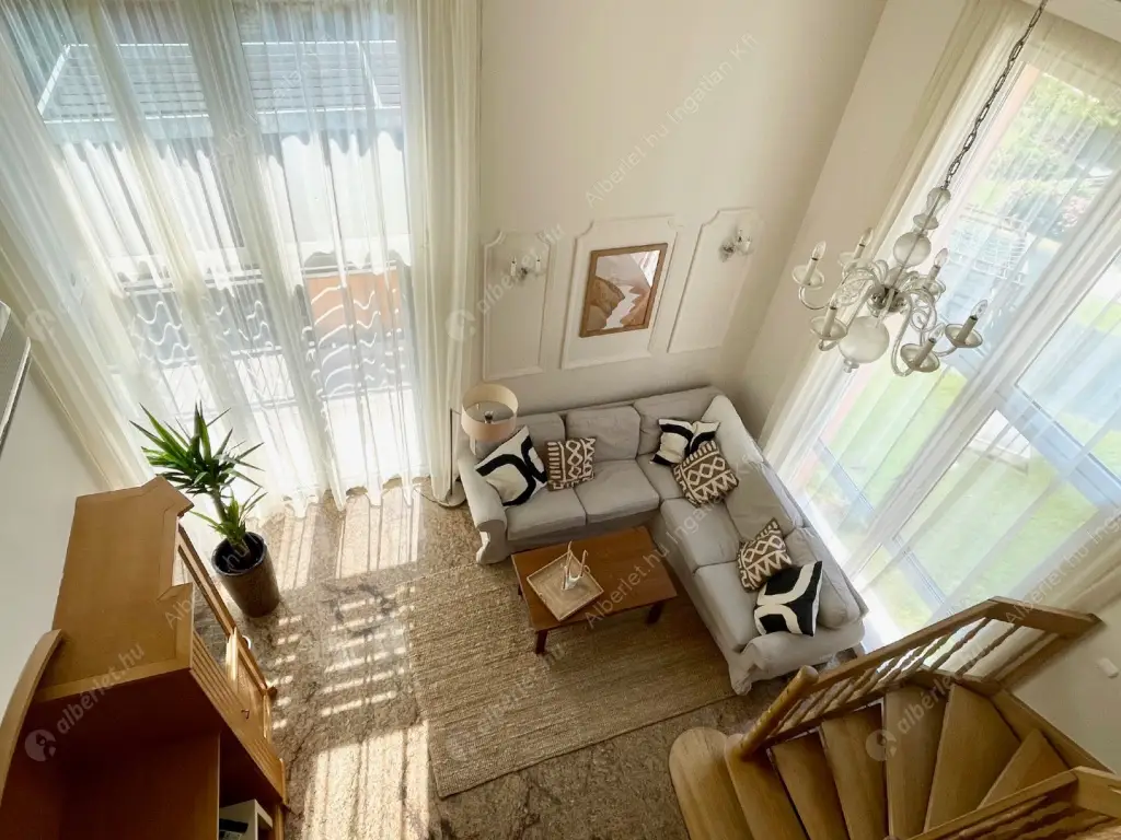 Kiadó albérlet 954000 Ft/hó áron: Budapest, II. kerület  Hárshegyi út. Mérete: 137 nm, 4 szobás | Alberlet.hu - 6519978