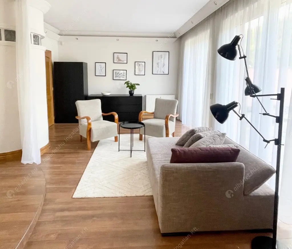 Kiadó albérlet 954000 Ft/hó áron: Budapest, II. kerület  Hárshegyi út. Mérete: 137 nm, 4 szobás | Alberlet.hu - 6519982