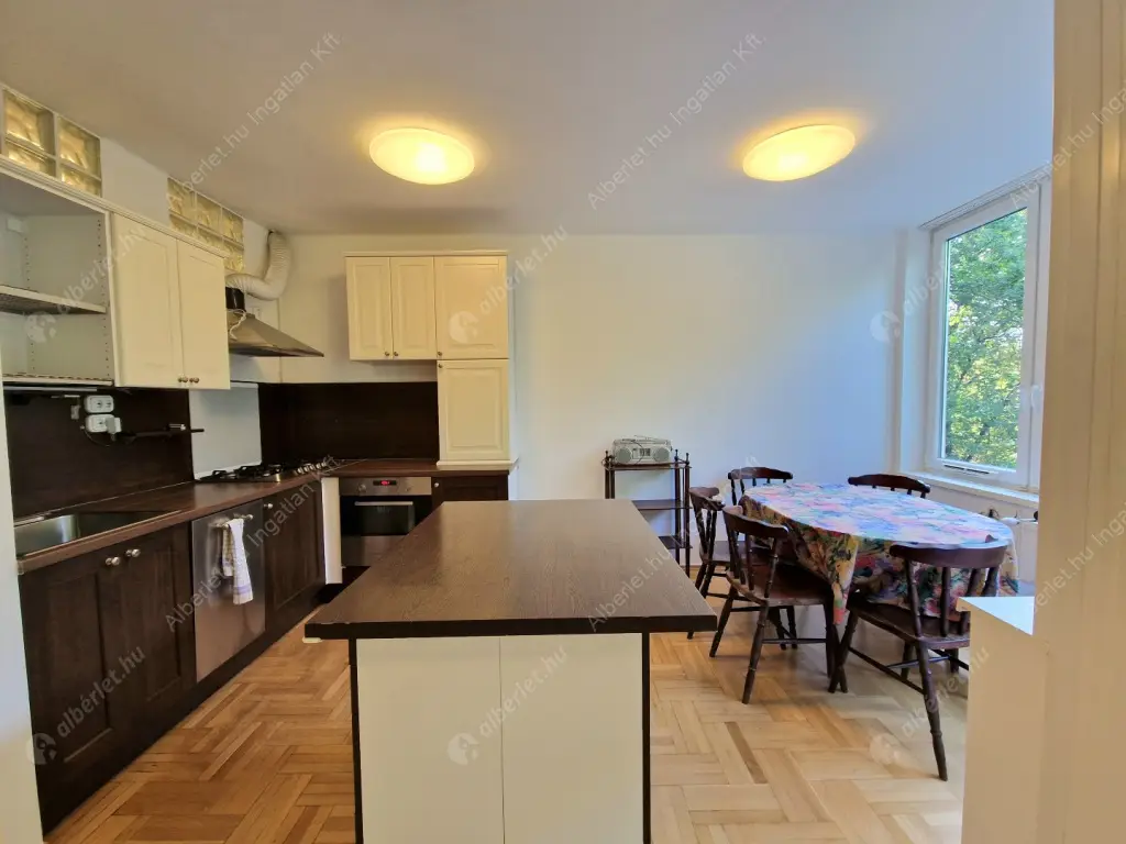 Kiadó albérlet 270000 Ft/hó áron: Budapest, II. kerület  Herman Ottó út. Mérete: 65 nm, 2 szobás | Alberlet.hu - 6592469