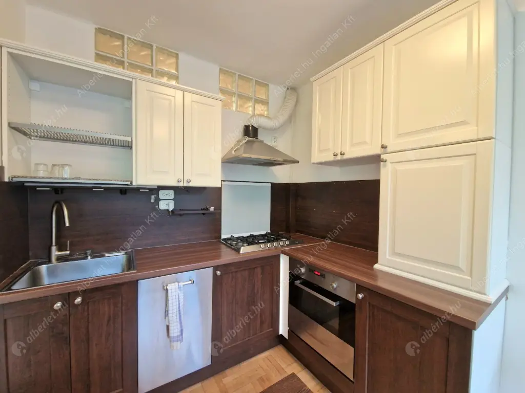Kiadó albérlet 270000 Ft/hó áron: Budapest, II. kerület  Herman Ottó út. Mérete: 65 nm, 2 szobás | Alberlet.hu - 6592470