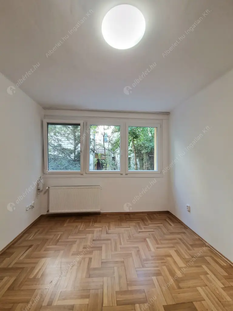 Kiadó albérlet 270000 Ft/hó áron: Budapest, II. kerület  Herman Ottó út. Mérete: 65 nm, 2 szobás | Alberlet.hu - 6592487