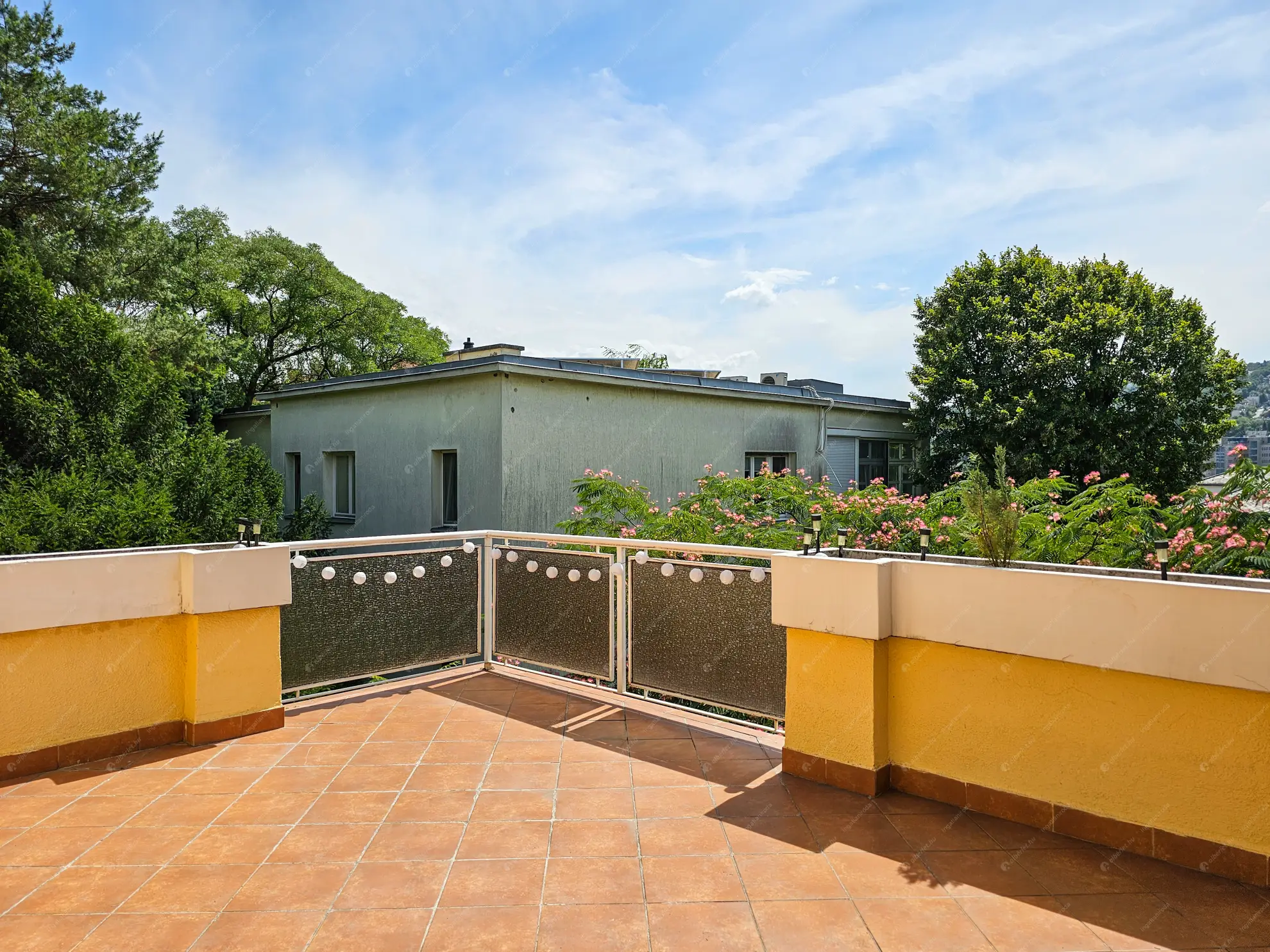 Kiadó albérlet 497000 Ft/hó áron: Budapest, II. kerület  Herman Ottó út. Mérete: 83 nm, 2 szobás | Alberlet.hu - 6552574