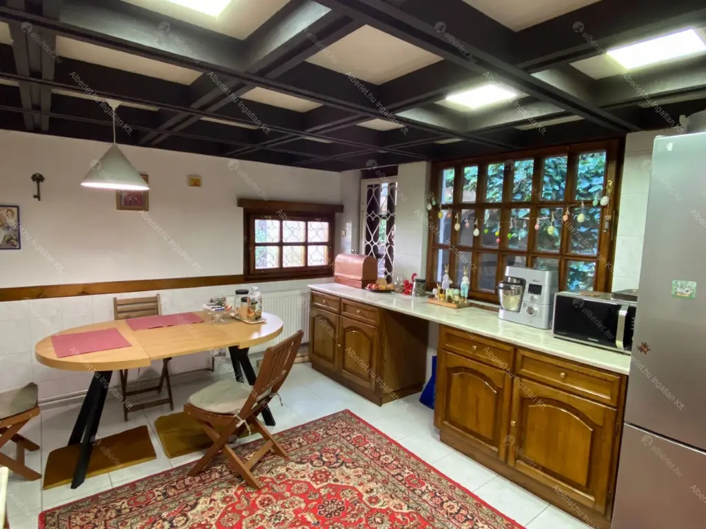 Kiadó albérlet 550000 Ft/hó áron: Budapest, II. kerület  Homokóra utca. Mérete: 140 nm, 3 szobás | Alberlet.hu - 6679962