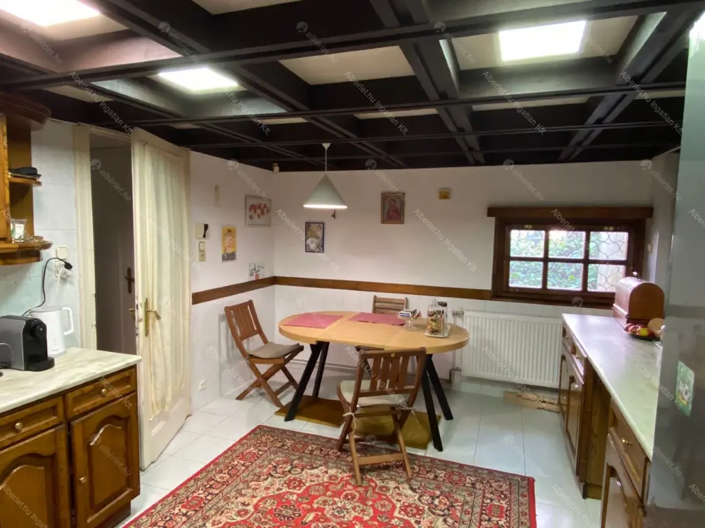 Kiadó albérlet 550000 Ft/hó áron: Budapest, II. kerület  Homokóra utca. Mérete: 140 nm, 3 szobás | Alberlet.hu - 6695705