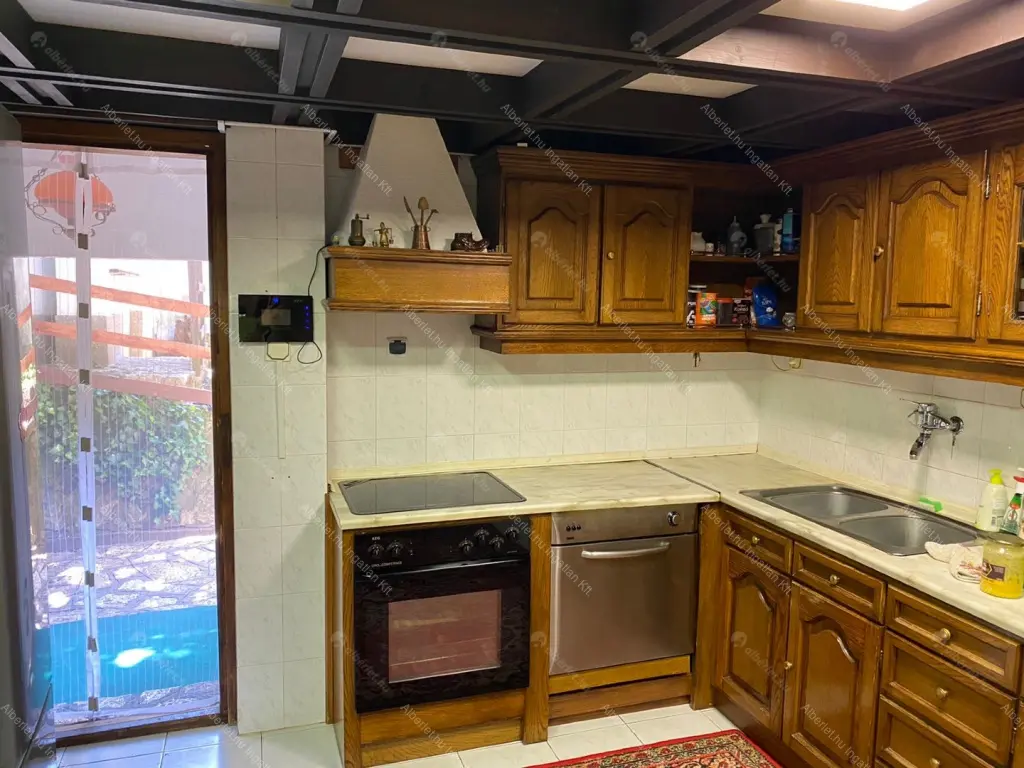 Kiadó albérlet 550000 Ft/hó áron: Budapest, II. kerület  Homokóra utca. Mérete: 140 nm, 3 szobás | Alberlet.hu - 6695709