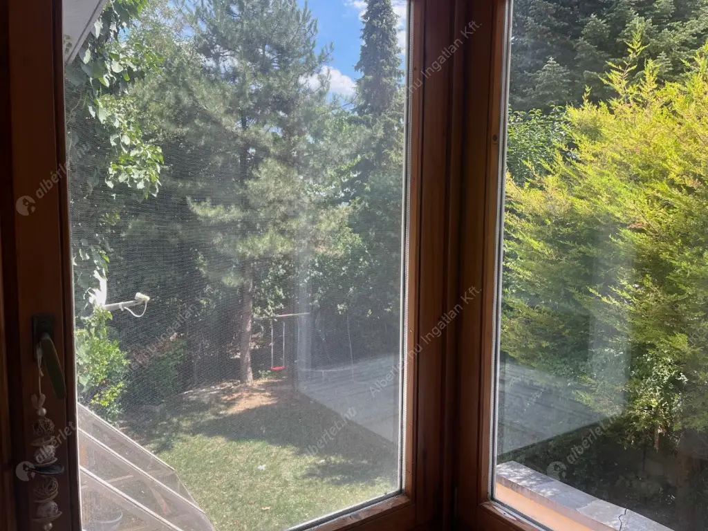 Kiadó albérlet 565000 Ft/hó áron: Budapest, II. kerület  Honfoglalás utca. Mérete: 210 nm, 5 szobás | Alberlet.hu - 6514508