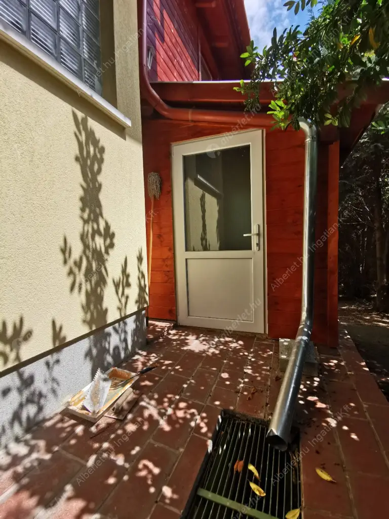 Kiadó albérlet 360000 Ft/hó áron: Budapest, II. kerület  Huba vezér utca. Mérete: 75 nm, 3 szobás | Alberlet.hu - 6572860