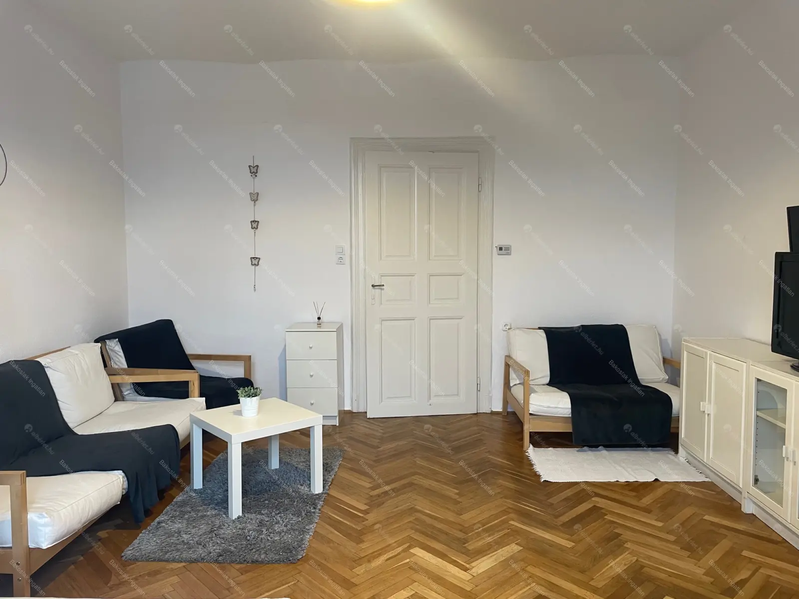 Kiadó albérlet 190000 Ft/hó áron: Budapest, II. kerület  Hűvösvölgyi út. Mérete: 40 nm, 1 szobás | Alberlet.hu - 6691209