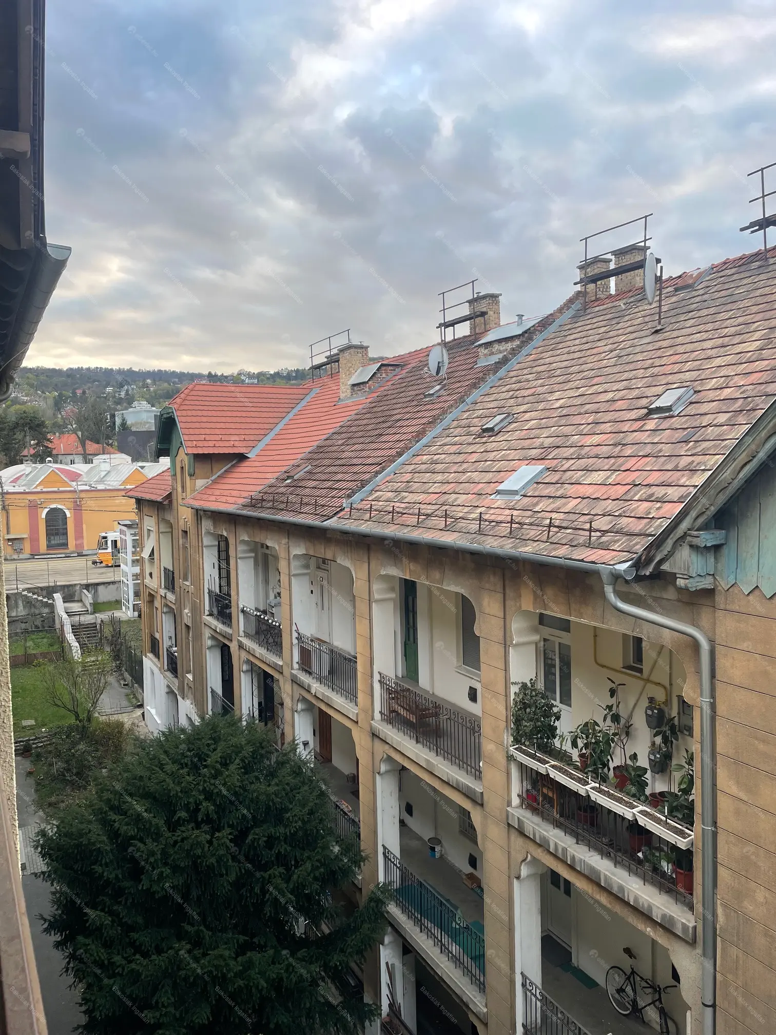 Kiadó albérlet 190000 Ft/hó áron: Budapest, II. kerület  Hűvösvölgyi út. Mérete: 40 nm, 1 szobás | Alberlet.hu - 6691211