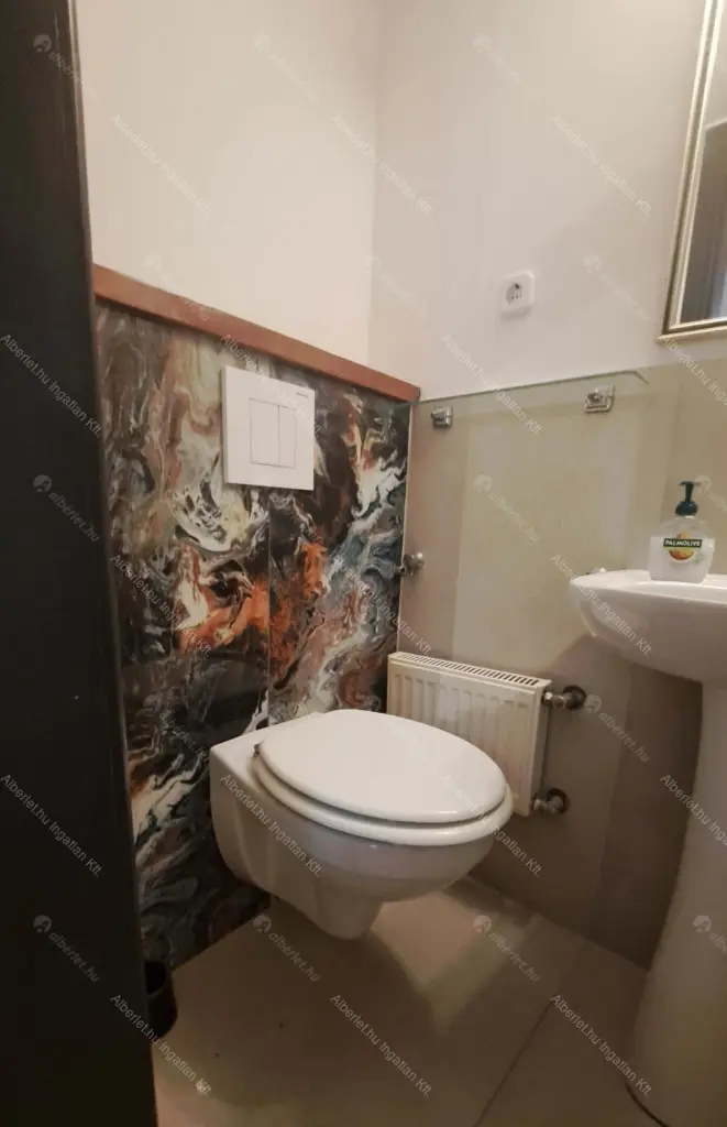 Kiadó albérlet 180000 Ft/hó áron: Budapest, II. kerület  Hűvösvölgyi út. Mérete: 50 nm, 2 szobás | Alberlet.hu - 6697911