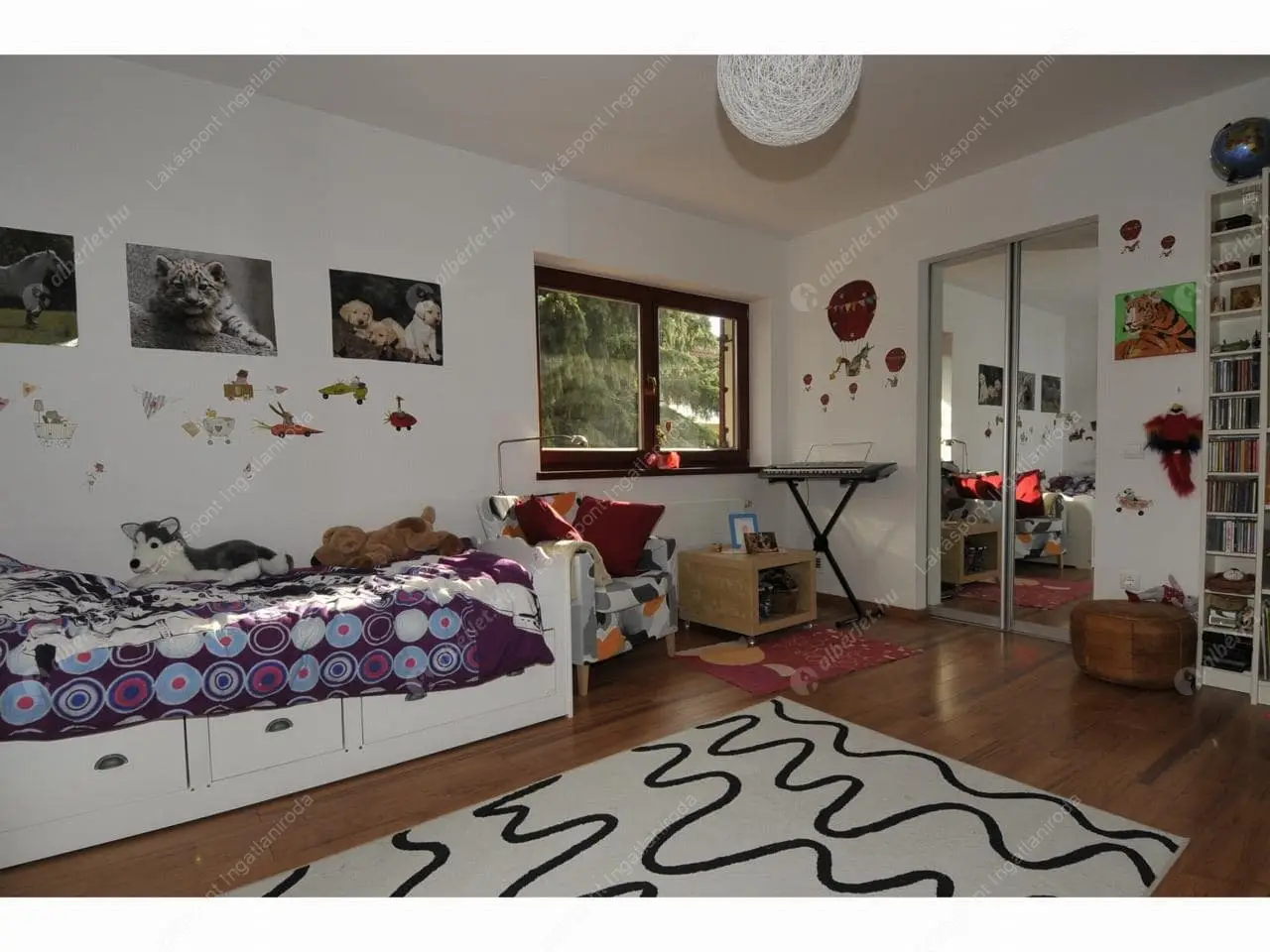 Kiadó albérlet 1186000 Ft/hó áron: Budapest, II. kerület  József Attila útja. Mérete: 188 nm, 5 szobás | Alberlet.hu - 6634355