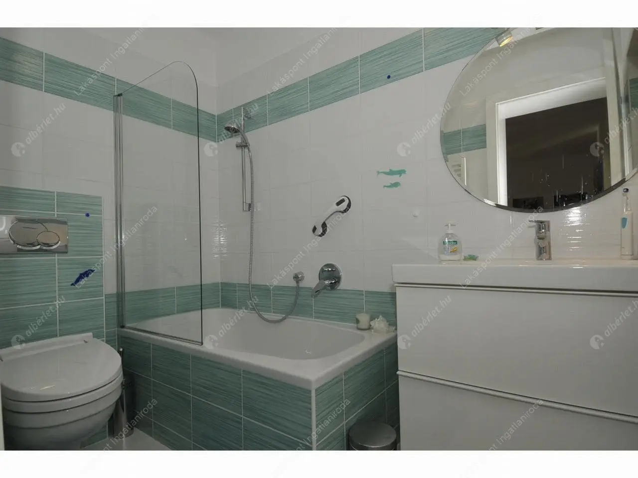 Kiadó albérlet 1186000 Ft/hó áron: Budapest, II. kerület  József Attila útja. Mérete: 188 nm, 5 szobás | Alberlet.hu - 6634357