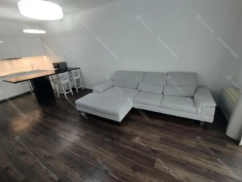 Kiadó albérlet 948000 Ft/hó áron: Budapest, II. kerület  Józsefhegyi utca. Mérete: 105 nm, 4 szobás | Alberlet.hu - 6678762