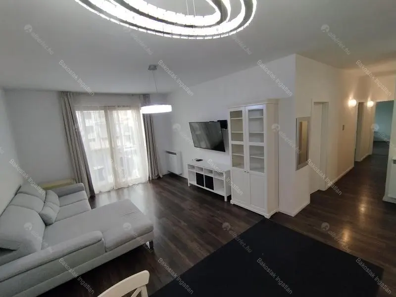 Kiadó albérlet 948000 Ft/hó áron: Budapest, II. kerület  Józsefhegyi utca. Mérete: 105 nm, 4 szobás | Alberlet.hu - 6678766