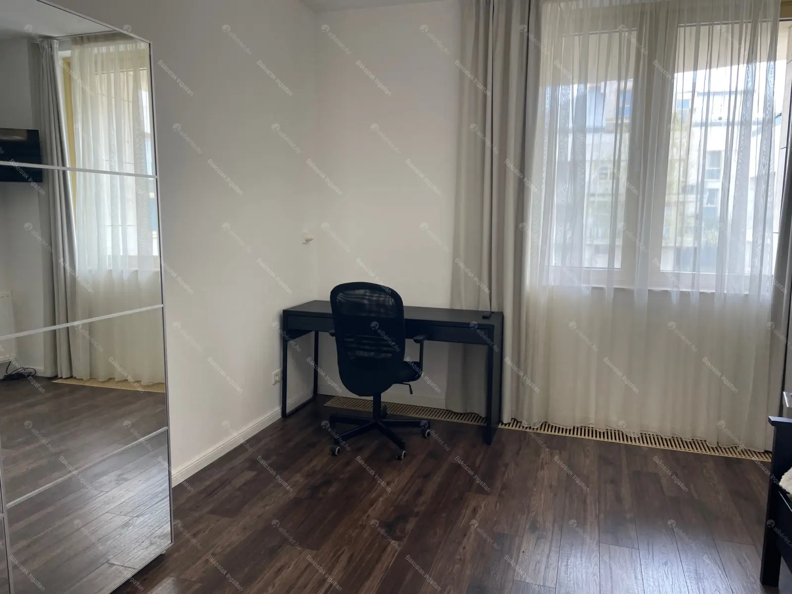 Kiadó albérlet 948000 Ft/hó áron: Budapest, II. kerület  Józsefhegyi utca. Mérete: 105 nm, 4 szobás | Alberlet.hu - 6697160