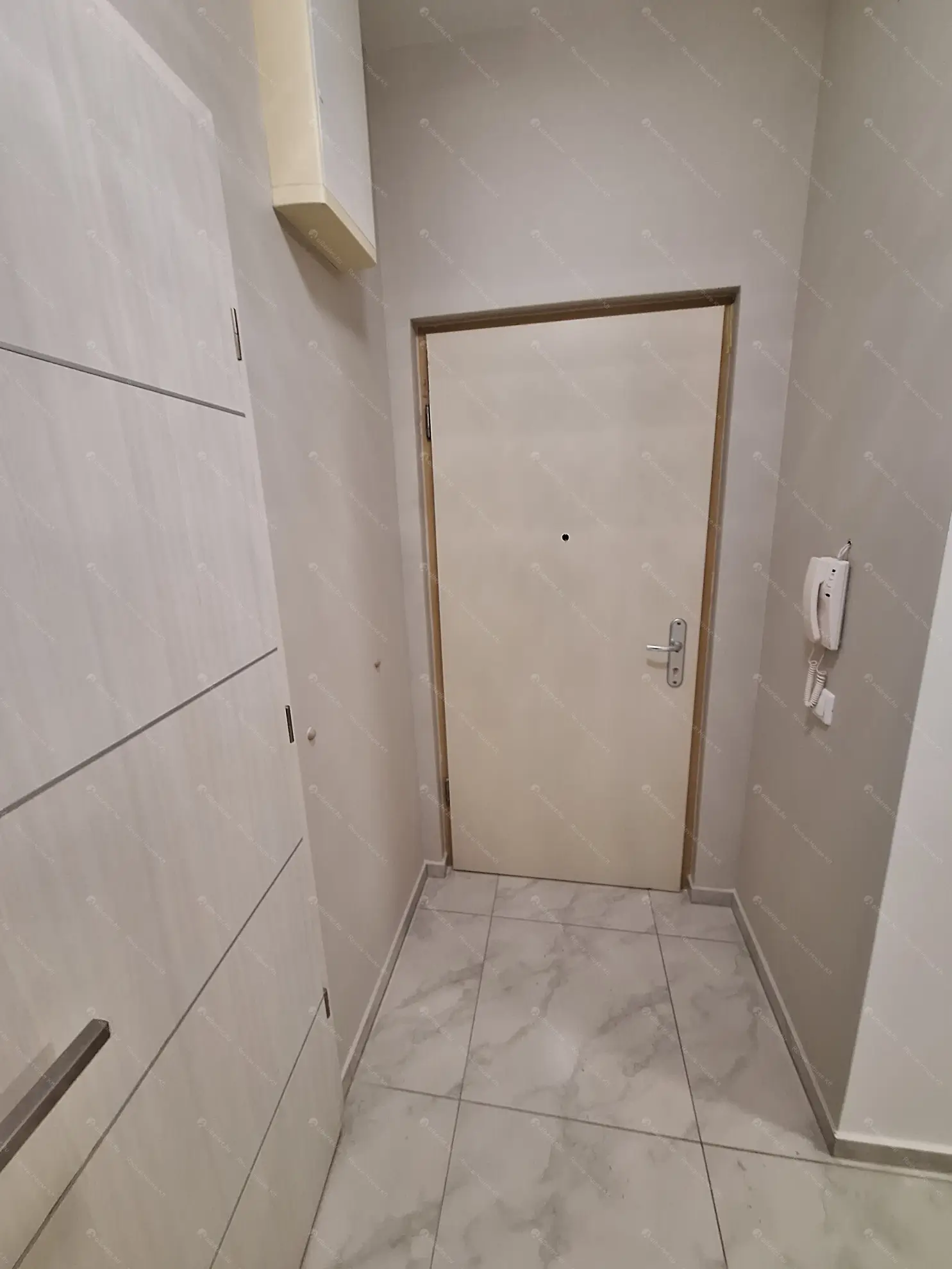 Kiadó albérlet 885000 Ft/hó áron: Budapest, II. kerület  Józsefhegyi utca. Mérete: 107 nm, 4 szobás | Alberlet.hu - 6624615