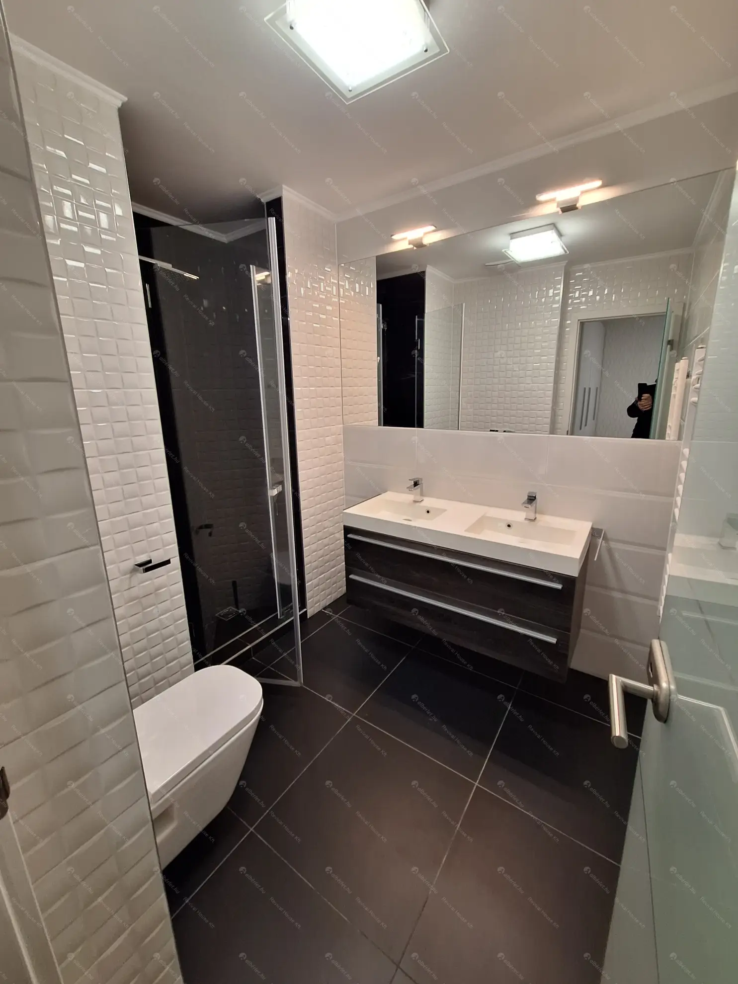 Kiadó albérlet 885000 Ft/hó áron: Budapest, II. kerület  Józsefhegyi utca. Mérete: 107 nm, 4 szobás | Alberlet.hu - 6624622