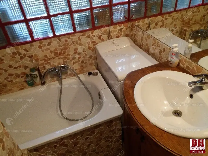 Kiadó albérlet 170000 Ft/hó áron: Budapest, II. kerület  Káplár utca. Mérete: 28 nm, 1 szobás | Alberlet.hu - 6341318