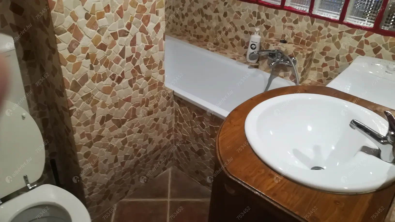 Kiadó albérlet 170000 Ft/hó áron: Budapest, II. kerület  Káplár utca. Mérete: 28 nm, 1 szobás | Alberlet.hu - 6341324