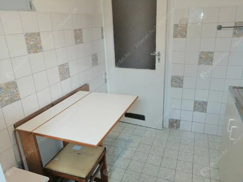 Kiadó albérlet 250000 Ft/hó áron: Budapest, II. kerület  Kapy utca. Mérete: 58 nm, 2 szobás | Alberlet.hu - 5524710