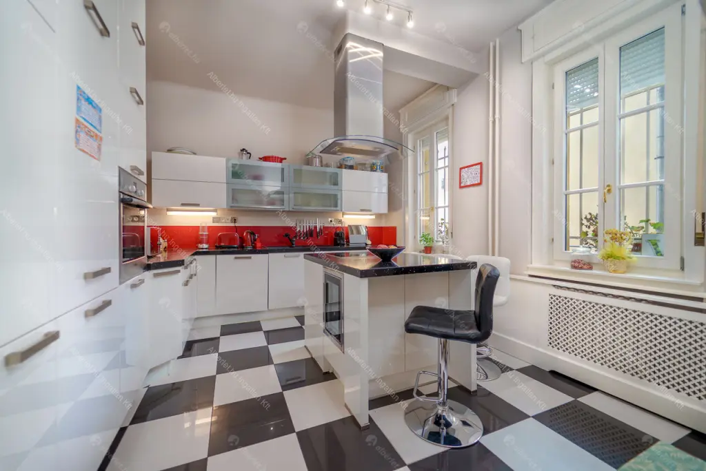 Kiadó albérlet 849000 Ft/hó áron: Budapest, II. kerület  Keleti Károly utca. Mérete: 115 nm, 3 szobás | Alberlet.hu - 6682345