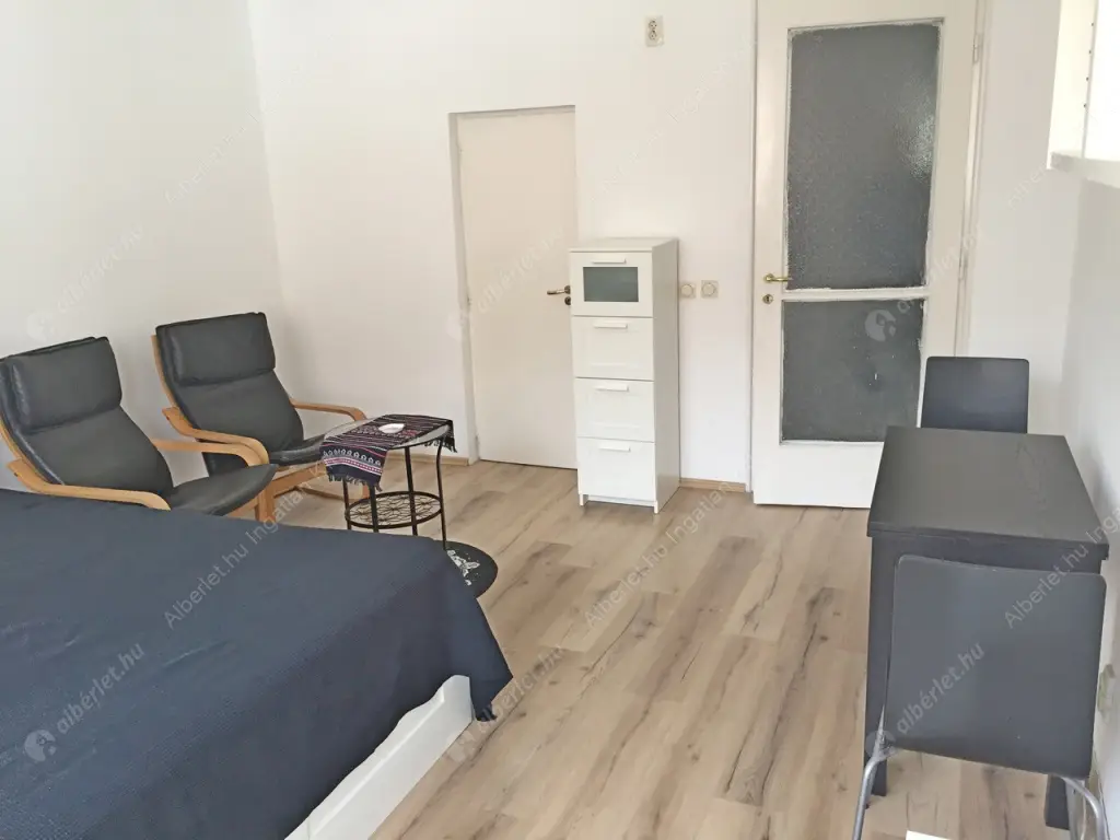Kiadó albérlet 180000 Ft/hó áron: Budapest, II. kerület  Keleti Károly utca. Mérete: 30 nm, 1 szobás | Alberlet.hu - 6568921