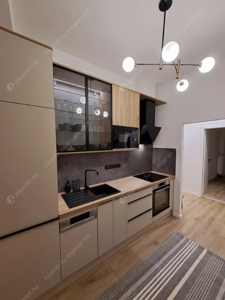 Kiadó albérlet 400000 Ft/hó áron: Budapest, II. kerület  Keleti Károly utca. Mérete: 55 nm, 3 szobás | Alberlet.hu - 6591916
