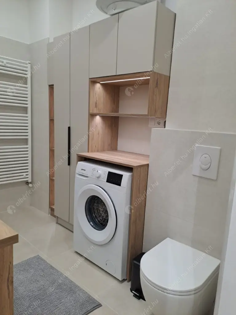 Kiadó albérlet 400000 Ft/hó áron: Budapest, II. kerület  Keleti Károly utca. Mérete: 55 nm, 3 szobás | Alberlet.hu - 6591925