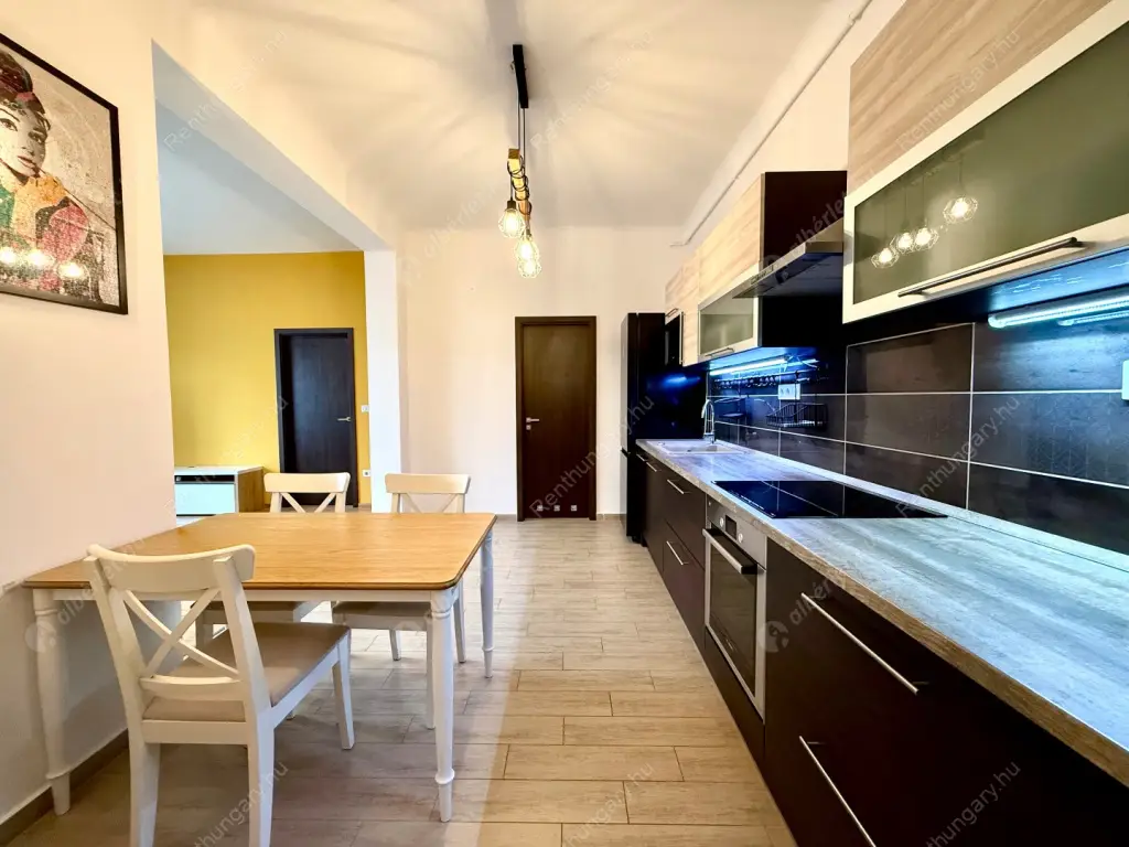 Kiadó albérlet 320000 Ft/hó áron: Budapest, II. kerület  Kis Rókus utca. Mérete: 76 nm, 3 szobás | Alberlet.hu - 6602072