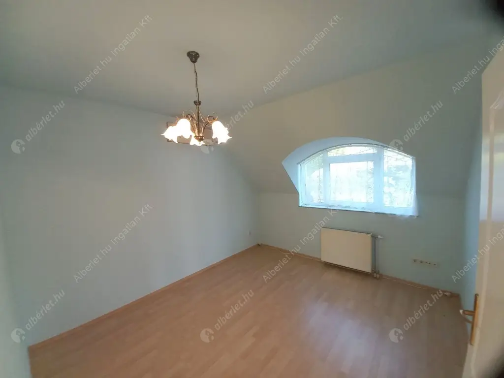 Kiadó albérlet 1500000 Ft/hó áron: Budapest, II. kerület  Kisgazda utca. Mérete: 420 nm, 6 szobás | Alberlet.hu - 6554169