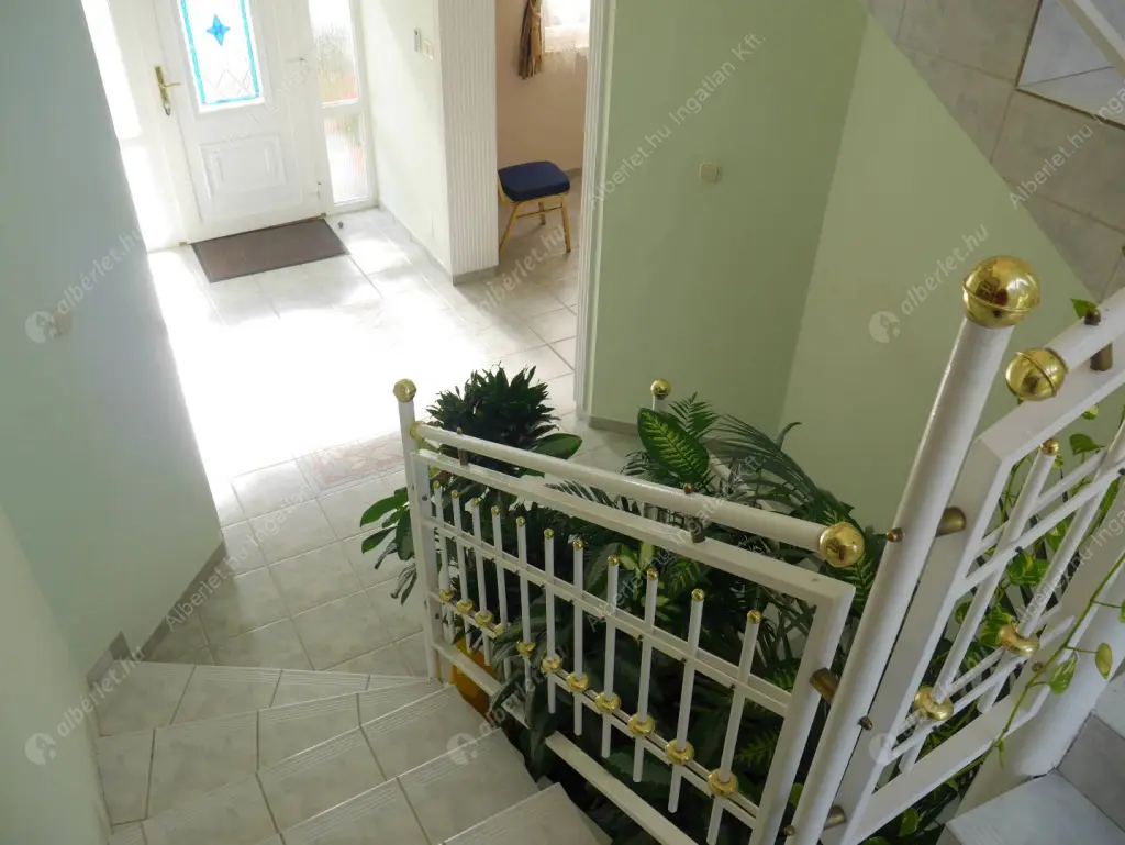 Kiadó albérlet 1500000 Ft/hó áron: Budapest, II. kerület  Kisgazda utca. Mérete: 420 nm, 6 szobás | Alberlet.hu - 6554182