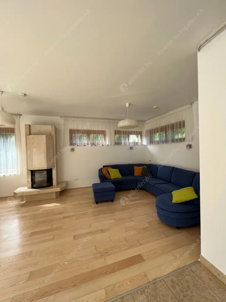 Kiadó albérlet 1145000 Ft/hó áron: Budapest, II. kerület  Kont vezér utca. Mérete: 252 nm, 5 szobás | Alberlet.hu - 6559446