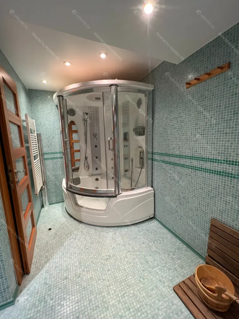 Kiadó albérlet 1167000 Ft/hó áron: Budapest, II. kerület  Kont vezér utca. Mérete: 252 nm, 6 szobás | Alberlet.hu - 6659104