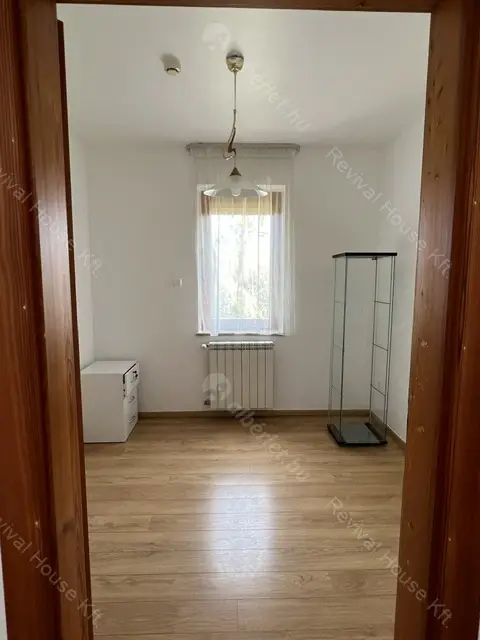 Kiadó albérlet 1144000 Ft/hó áron: Budapest, II. kerület  Kont vezér utca. Mérete: 252 nm, 6 szobás | Alberlet.hu - 6530862