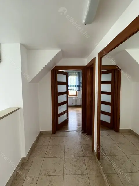 Kiadó albérlet 1144000 Ft/hó áron: Budapest, II. kerület  Kont vezér utca. Mérete: 252 nm, 6 szobás | Alberlet.hu - 6530868