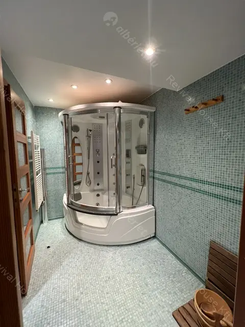 Kiadó albérlet 1144000 Ft/hó áron: Budapest, II. kerület  Kont vezér utca. Mérete: 252 nm, 6 szobás | Alberlet.hu - 6530872