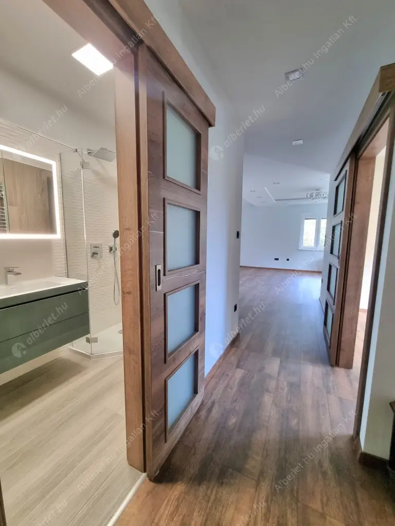 Kiadó albérlet 330000 Ft/hó áron: Budapest, II. kerület  Labanc út. Mérete: 54 nm, 2 szobás | Alberlet.hu - 6570413