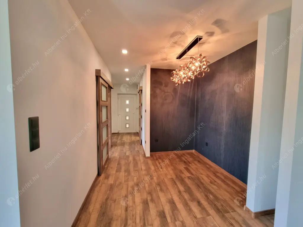 Kiadó albérlet 330000 Ft/hó áron: Budapest, II. kerület  Labanc út. Mérete: 54 nm, 2 szobás | Alberlet.hu - 6570417