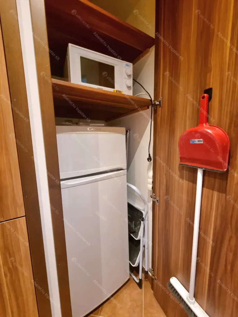 Kiadó albérlet 230000 Ft/hó áron: Budapest, II. kerület  Lajos utca. Mérete: 37 nm, 1 szobás | Alberlet.hu - 6691075