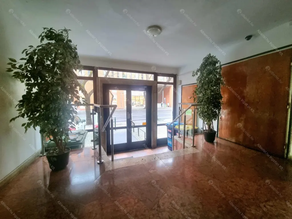 Kiadó albérlet 230000 Ft/hó áron: Budapest, II. kerület  Lajos utca. Mérete: 37 nm, 1 szobás | Alberlet.hu - 6691078