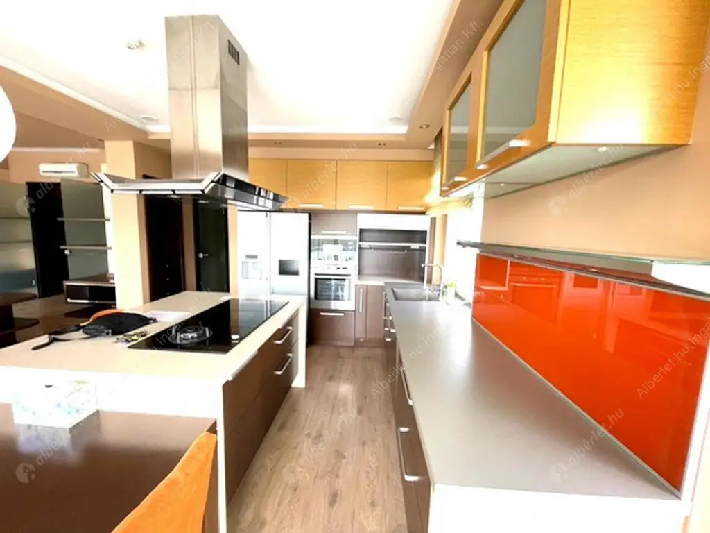 Kiadó albérlet 1350000 Ft/hó áron: Budapest, II. kerület  Lepke utca. Mérete: 166 nm, 5 szobás | Alberlet.hu - 6622782