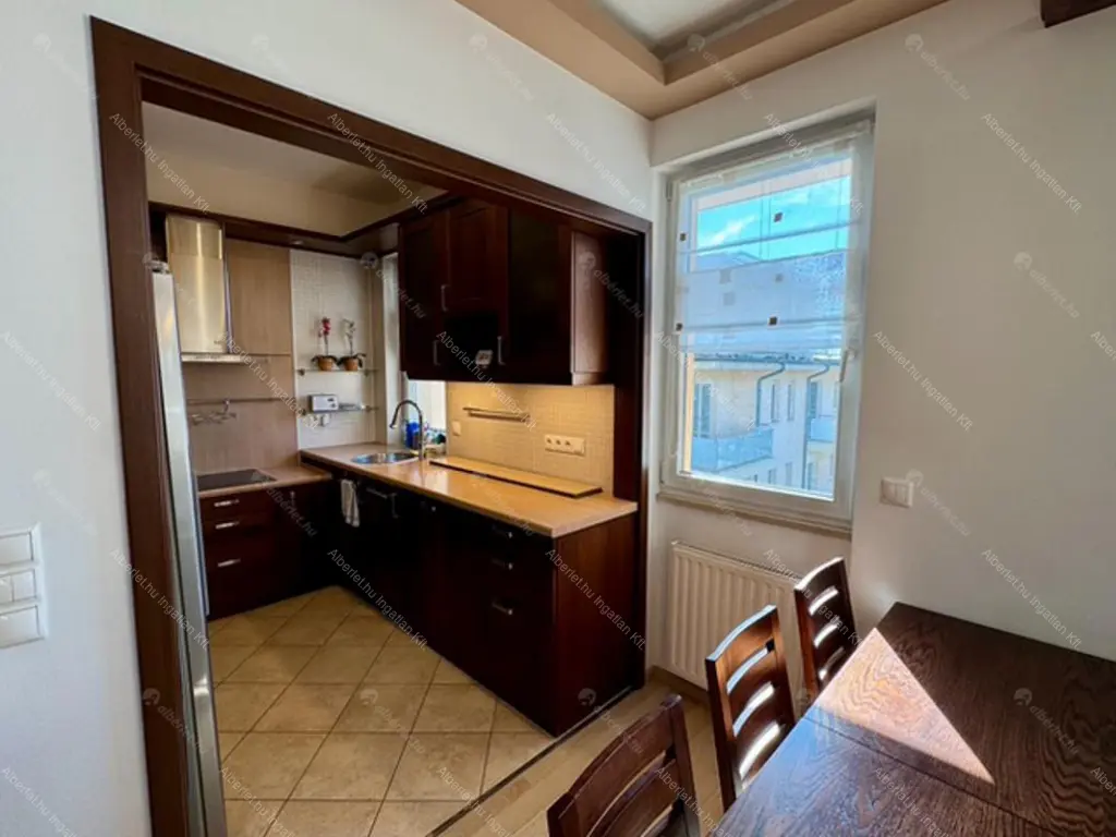 Kiadó albérlet 600000 Ft/hó áron: Budapest, II. kerület  Lepke utca. Mérete: 86 nm, 3 szobás | Alberlet.hu - 6705292