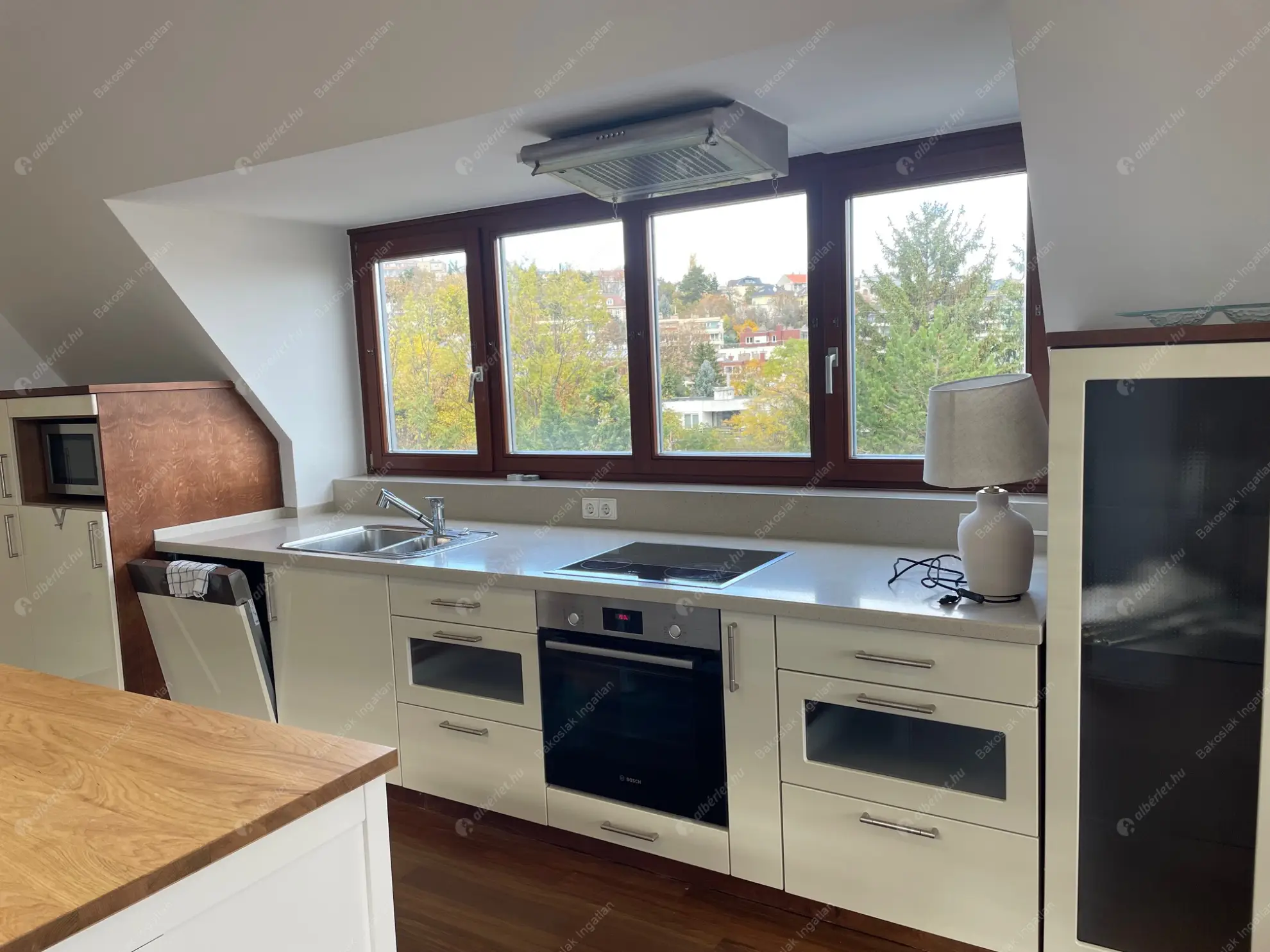 Kiadó albérlet 1165000 Ft/hó áron: Budapest, II. kerület  Lévay utca. Mérete: 130 nm, 4 szobás | Alberlet.hu - 6569640