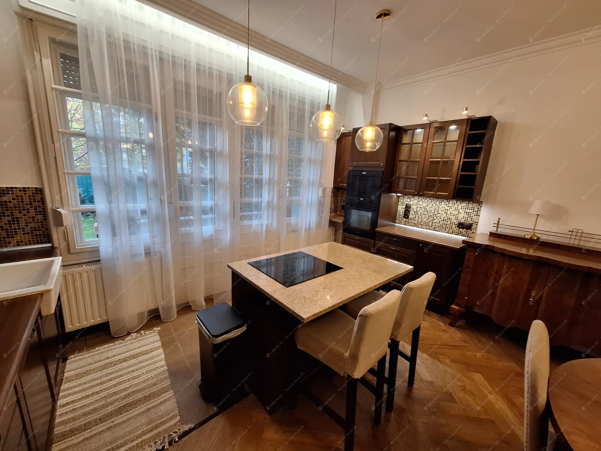 Kiadó albérlet 1077000 Ft/hó áron: Budapest, II. kerület  Lotz Károly utca. Mérete: 150 nm, 4 szobás | Alberlet.hu - 6579828