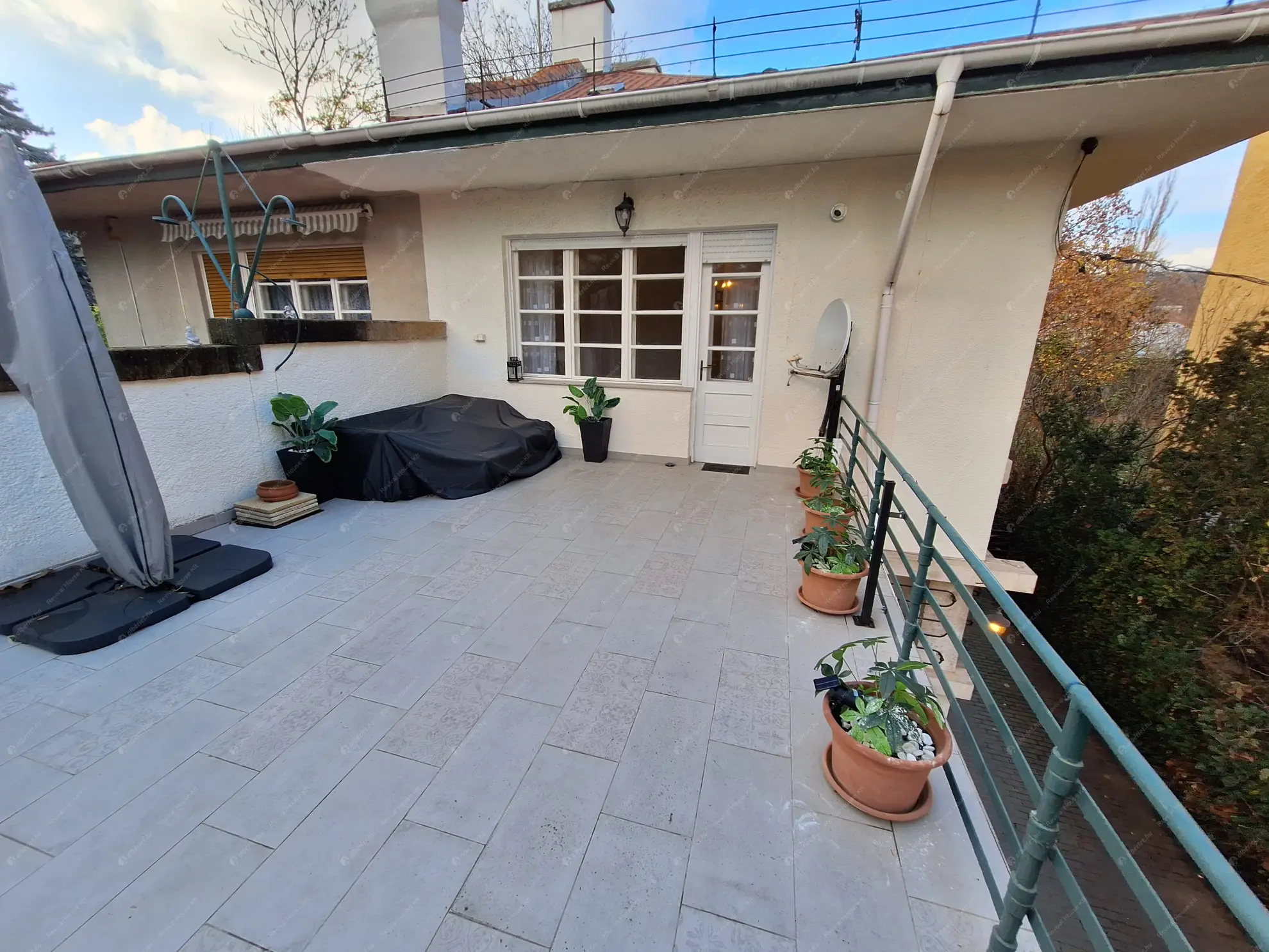 Kiadó albérlet 1077000 Ft/hó áron: Budapest, II. kerület  Lotz Károly utca. Mérete: 150 nm, 4 szobás | Alberlet.hu - 6579841